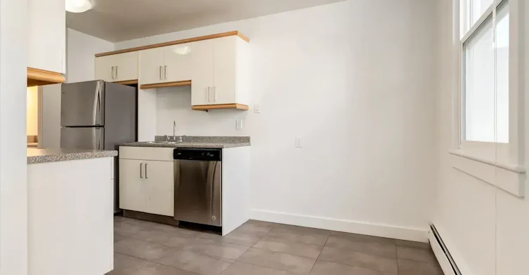 102-604 14 Avenue SW, Calgary, AB, T2R 0M8 - 12