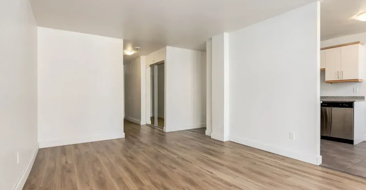 102-604 14 Avenue SW, Calgary, AB, T2R 0M8 - 18