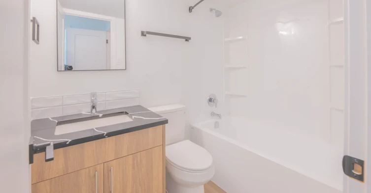 102-604 14 Avenue SW, Calgary, AB, T2R 0M8 - 47