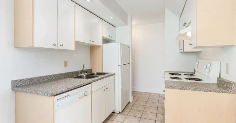 102-604 14 Avenue SW, Calgary, AB, T2R 0M8 - 8