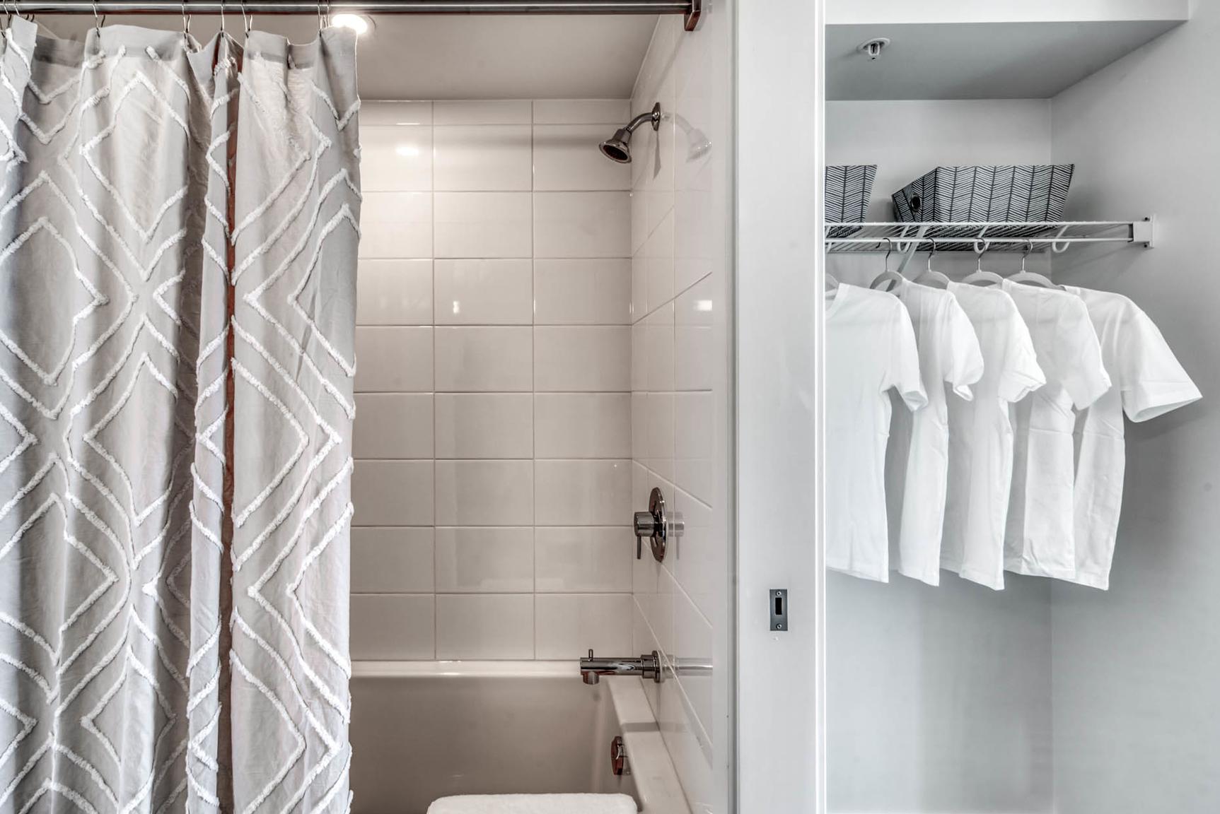 50 Brentwood Common NW, Calgary, AB, T2L 2M4 - 6