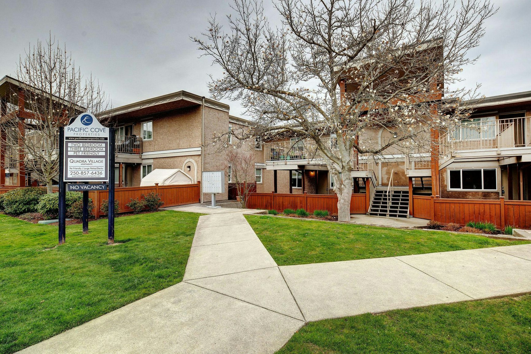 2885-2861 Quadra Street, Victoria, BC, V8T 4E5 - 12