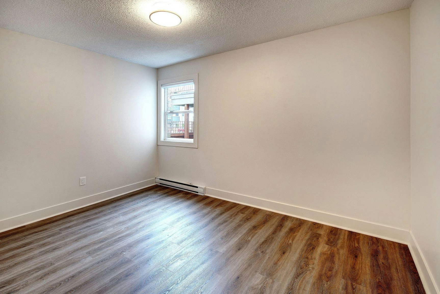 2885-2861 Quadra Street, Victoria, BC, V8T 4E5 - 8