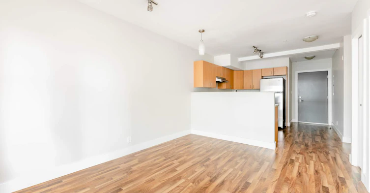 305-725 Yates Street, Victoria, BC, V8W 1L4 - 11