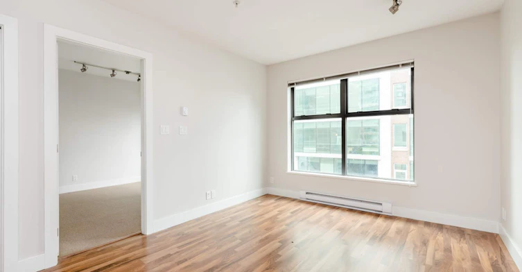 305-725 Yates Street, Victoria, BC, V8W 1L4 - 10