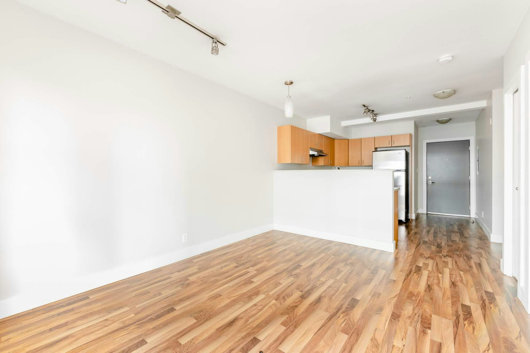 310-725 Yates Street, Victoria, BC, V8W 1L4 - 6