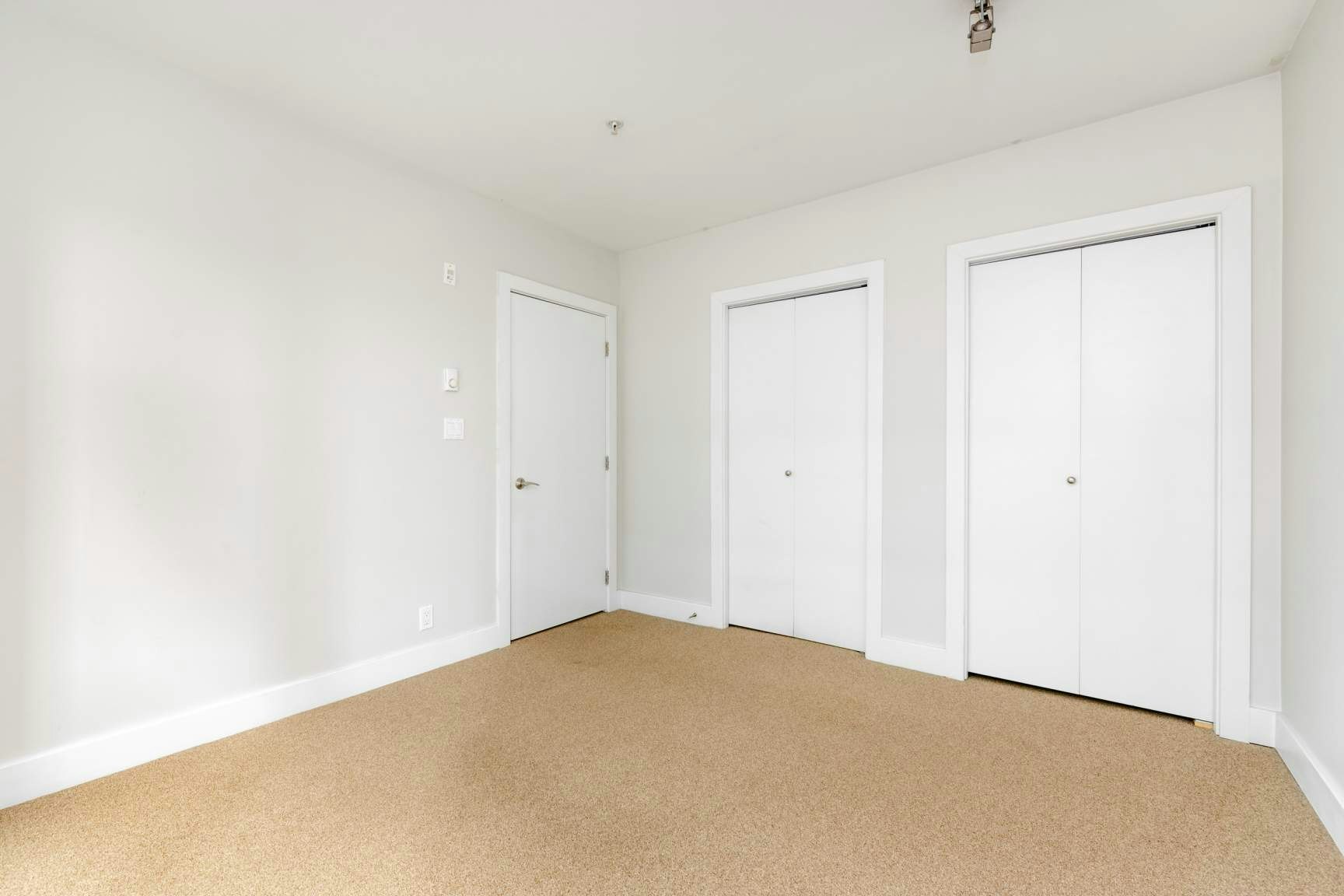 310-725 Yates Street, Victoria, BC, V8W 1L4 - 9