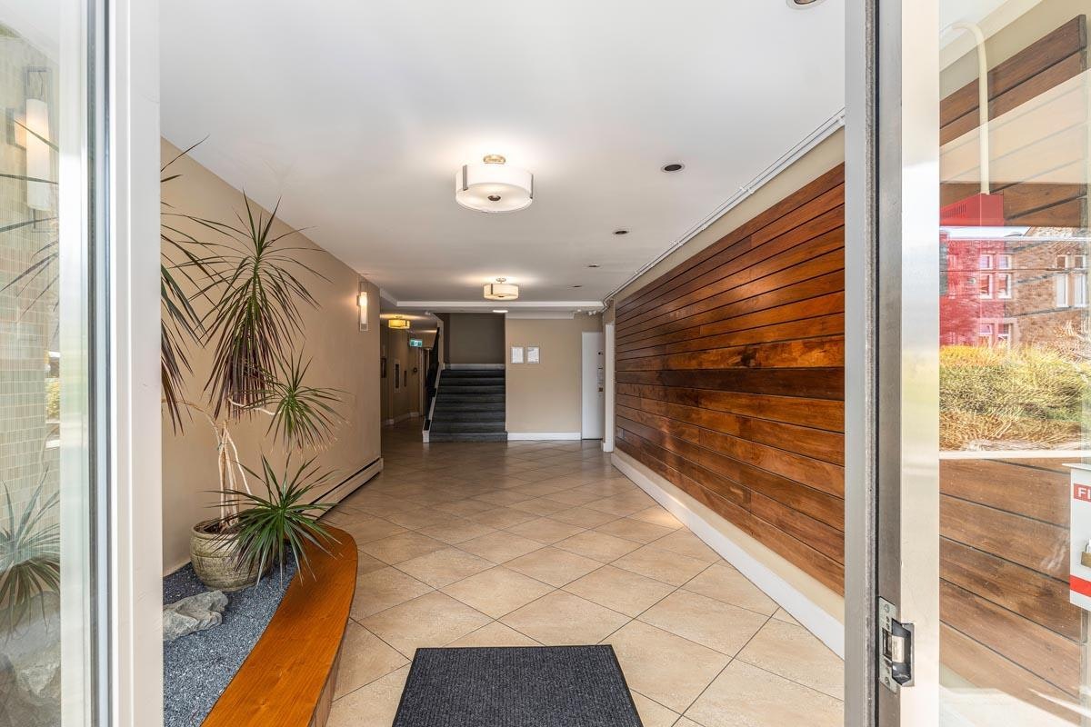 209-950 Rockland Avenue, Victoria, BC, V8V 3H4 - 9