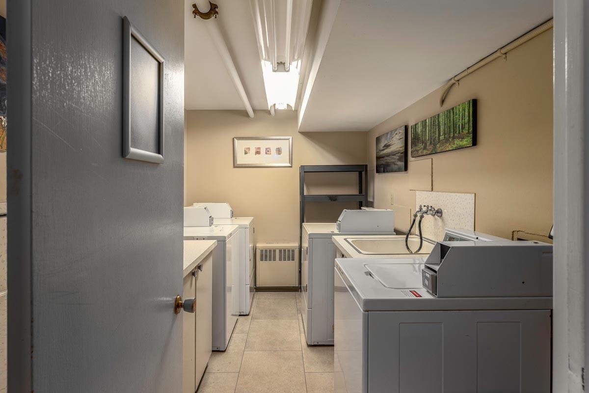 209-950 Rockland Avenue, Victoria, BC, V8V 3H4 - 11
