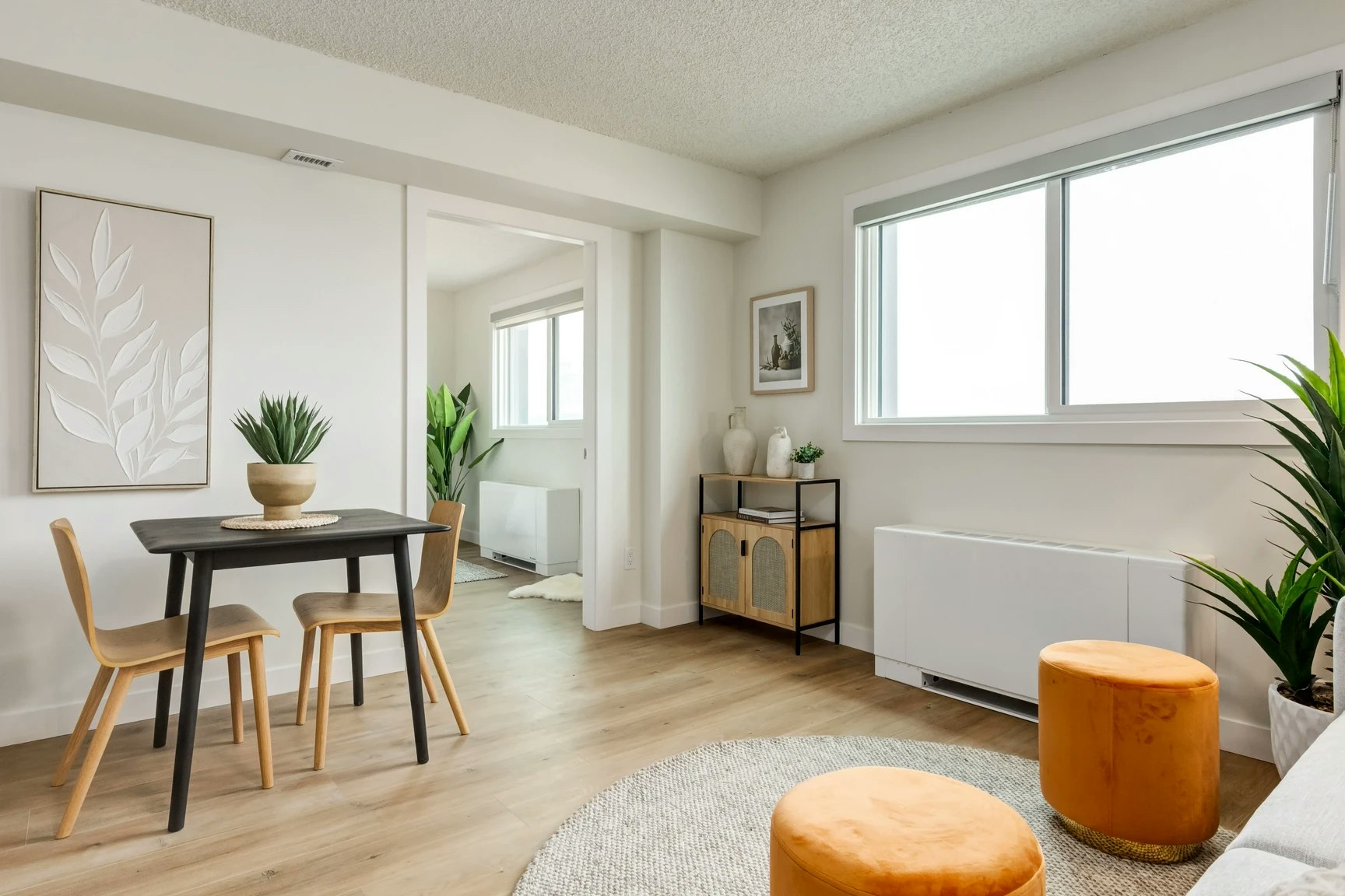 304-10609 101 Street NW, Edmonton, AB, T5H 2S2 - 8