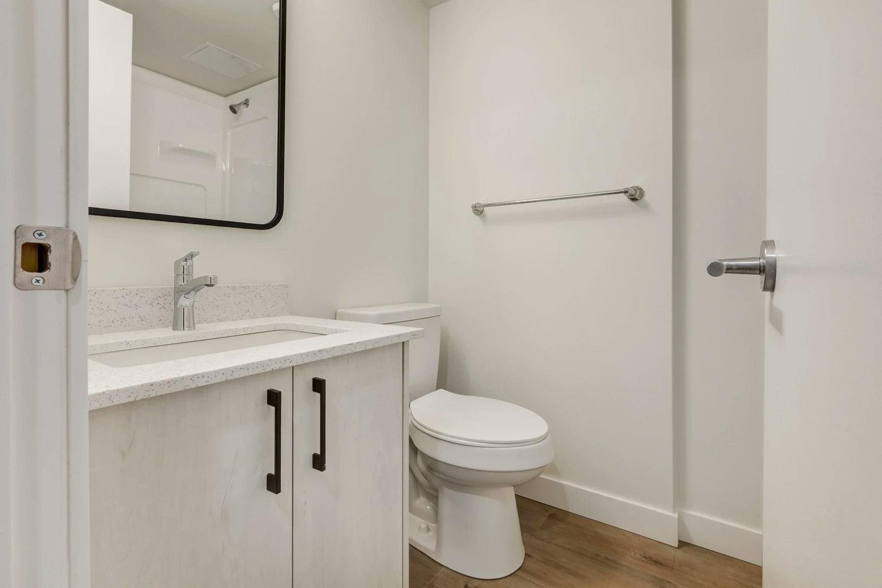 304-10609 101 Street NW, Edmonton, AB, T5H 2S2 - 21