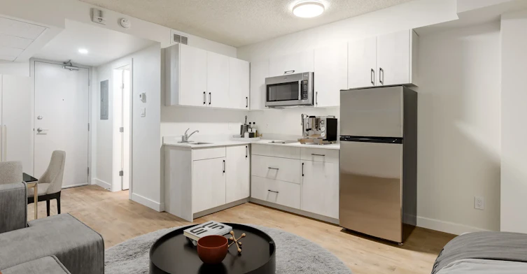 304-10609 101 Street NW, Edmonton, AB, T5H 2S2 - 23