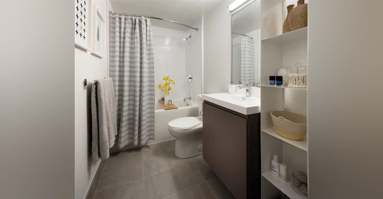 333 East 11th Avenue, Vancouver, BC, V5T 0H1 - 8