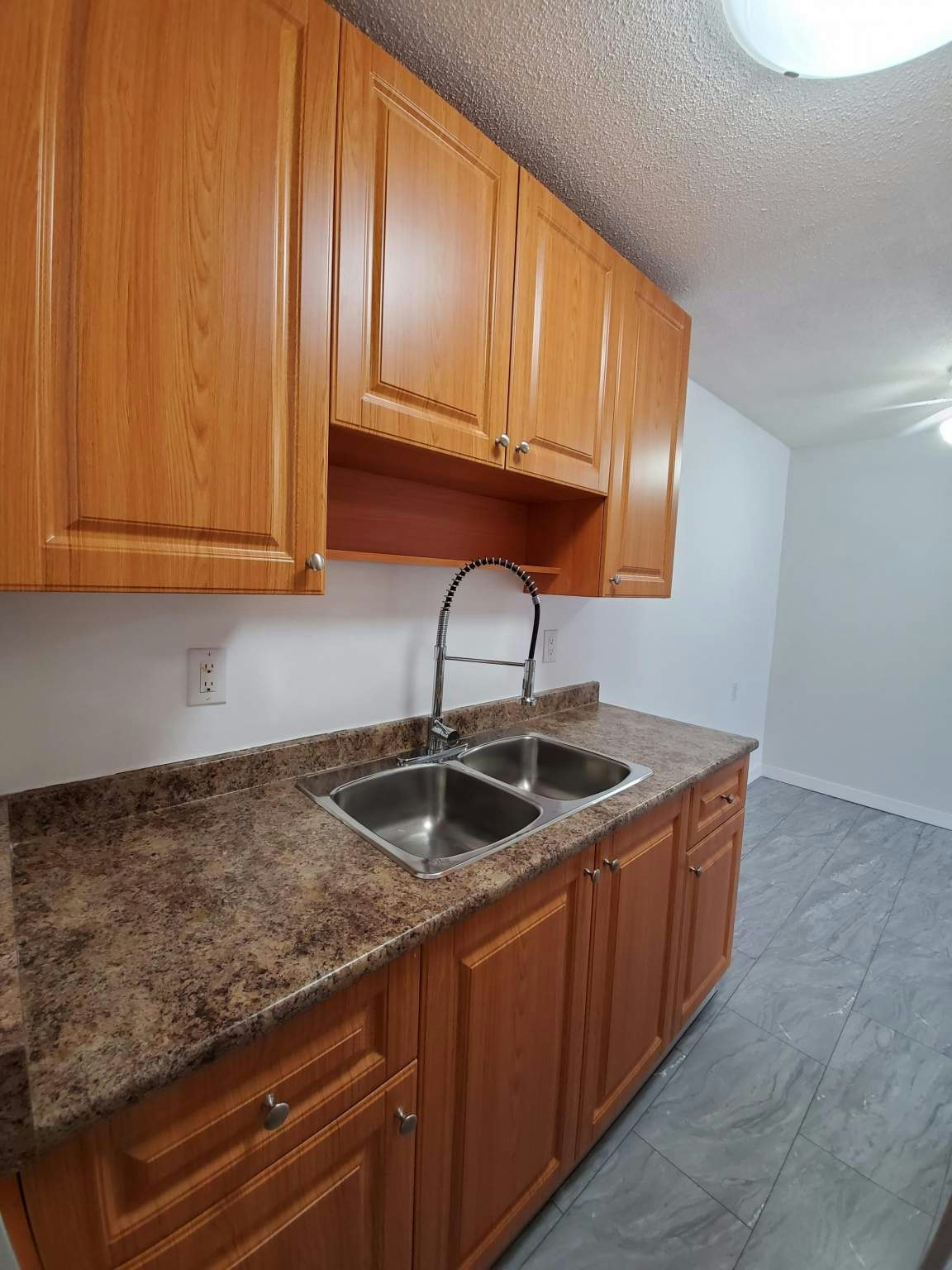 303-5135 Newton Street, Burnaby, BC, V5H 1T5 - 2