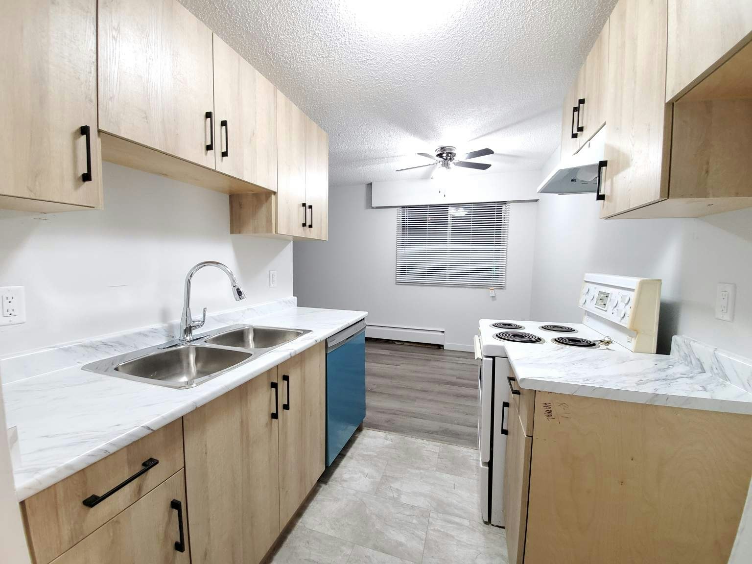 205-1115 4th Avenue, New Westminster, BC, V3M 1T6 - 2