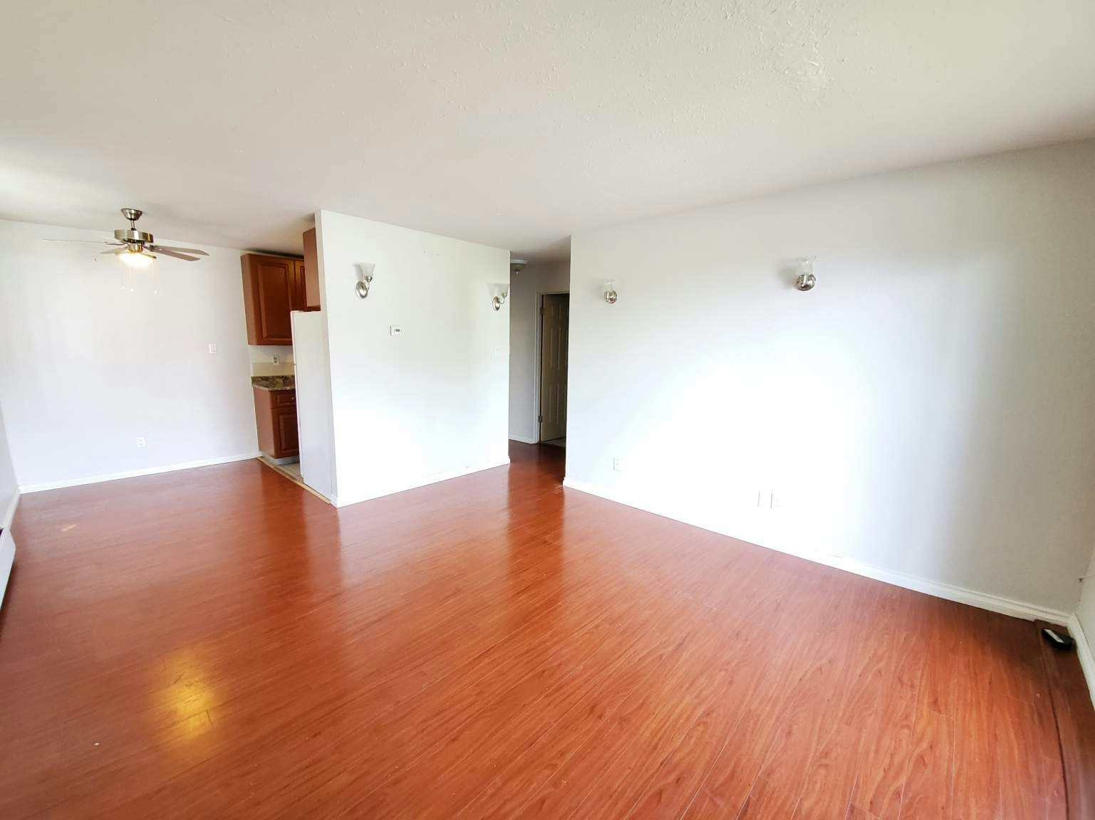 311-702 Gloucester Street, New Westminster, BC, V3M 1K7