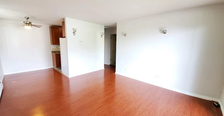 311-702 Gloucester Street, New Westminster, BC, V3M 1K7