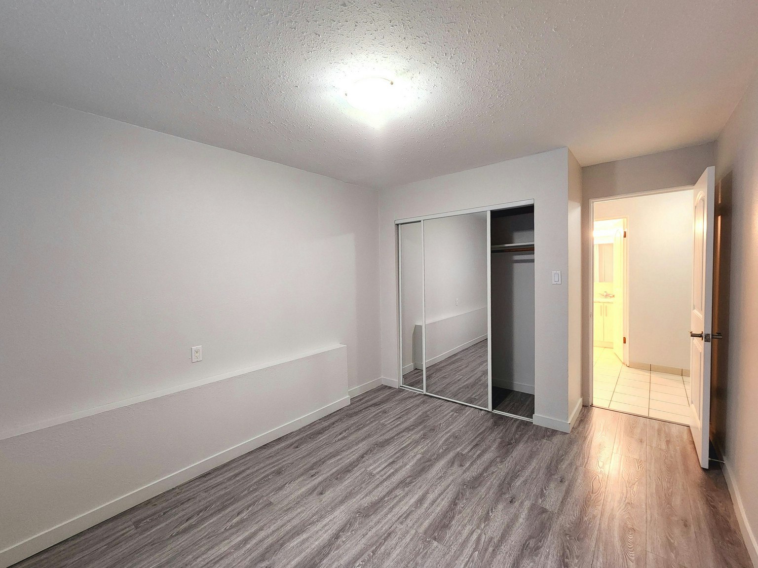 111-702 Gloucester Street, New Westminster, BC, V3M 1K7 - 6