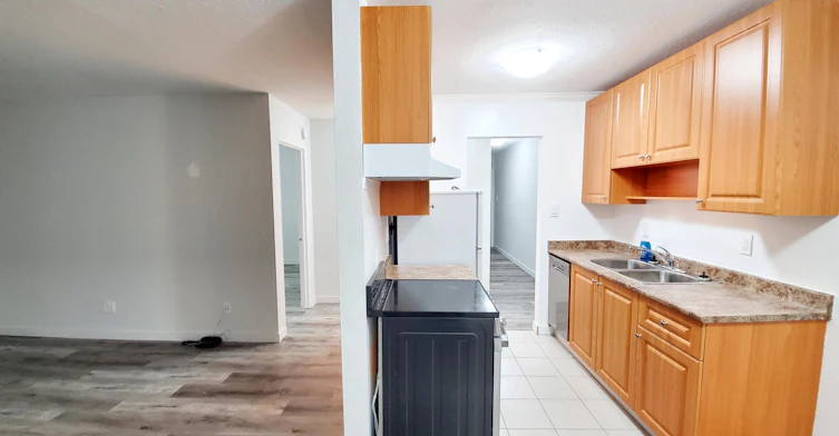302-702 Gloucester Street, New Westminster, BC, V3M 1K7 - 6