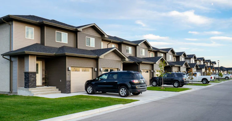 11-10-10 Foxdale Way, Niverville, MB, R0A 0A2