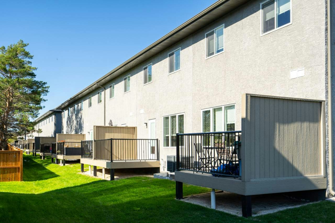 62-900-900 Vaughan Avenue, Selkirk, MB, R1A 4N3 - 15