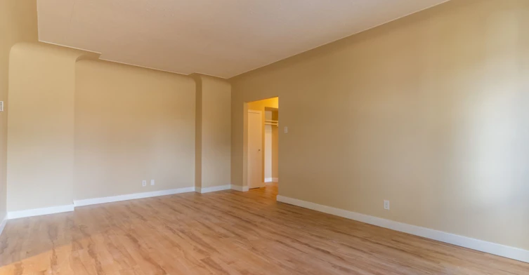 11615 113 Avenue NW, Edmonton, AB, T5G 0J7 - 19