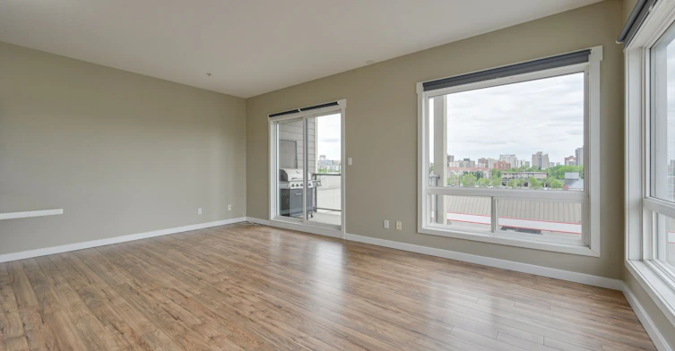 411-11425 105 Avenue, Edmonton, AB, T5H 0C5 - 12