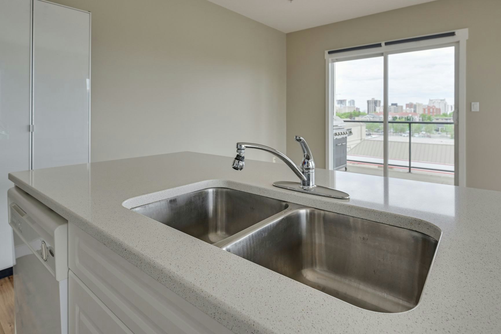 411-11425 105 Avenue, Edmonton, AB, T5H 0C5 - 6