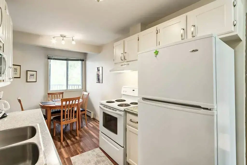203-1816 16a Street SW, Calgary, AB, T2T 5S2 - 3