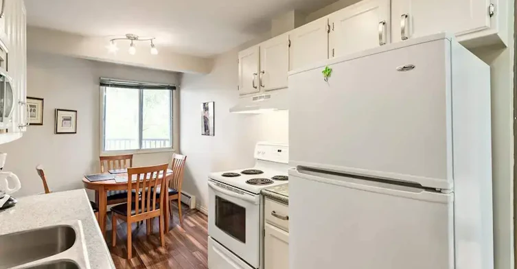 203-1816 16a Street SW, Calgary, AB, T2T 5S2 - 3
