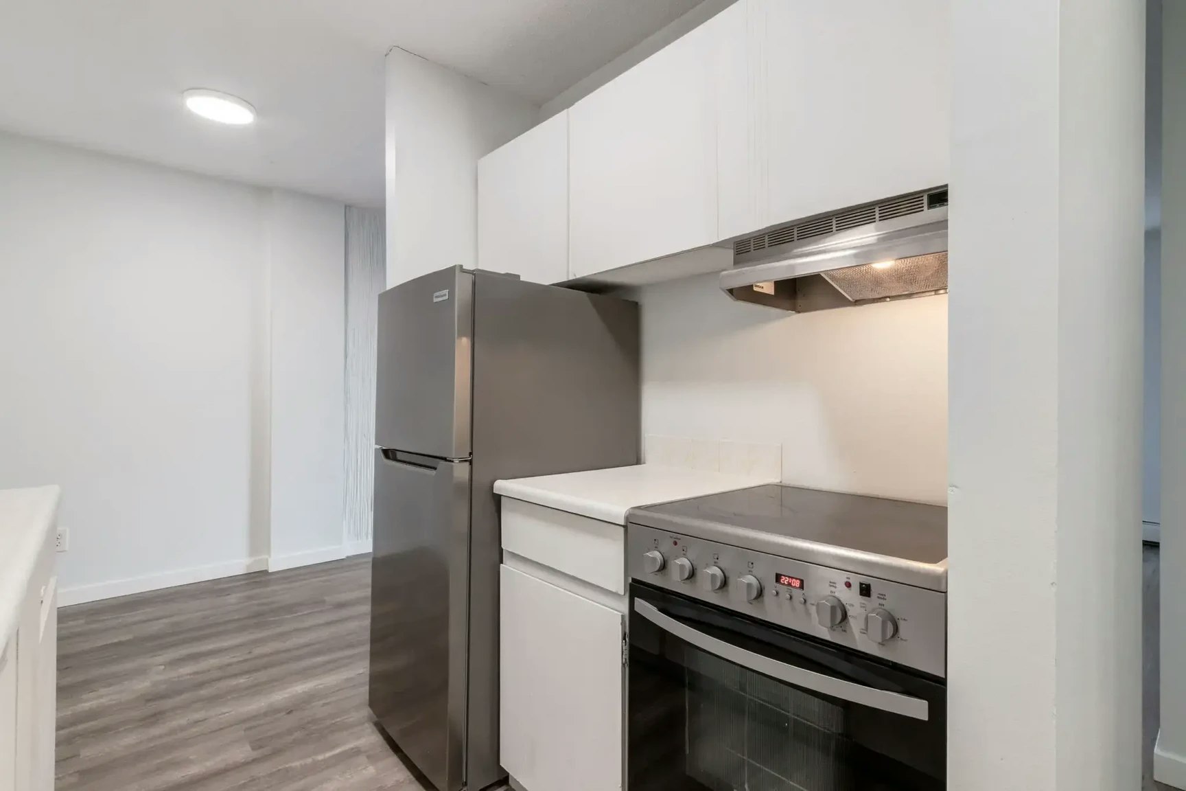 202-115 25 Avenue SW, Calgary, AB, T2S 3G4 - 7