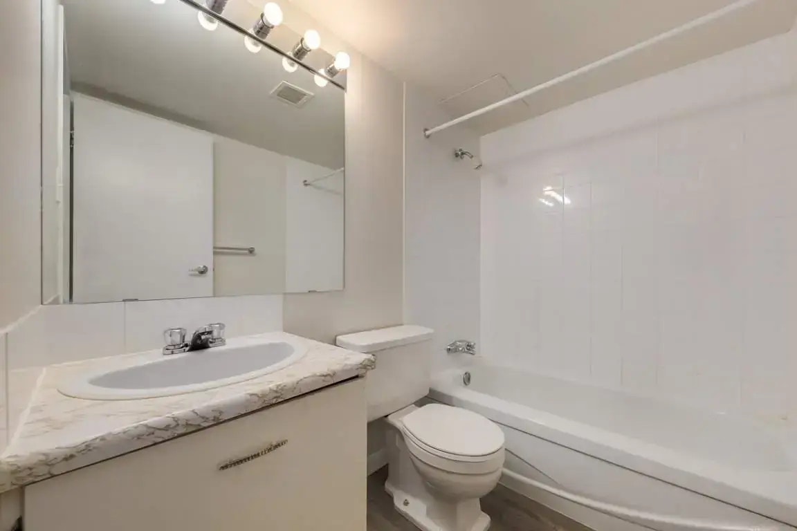 202-115 25 Avenue SW, Calgary, AB, T2S 3G4 - 53
