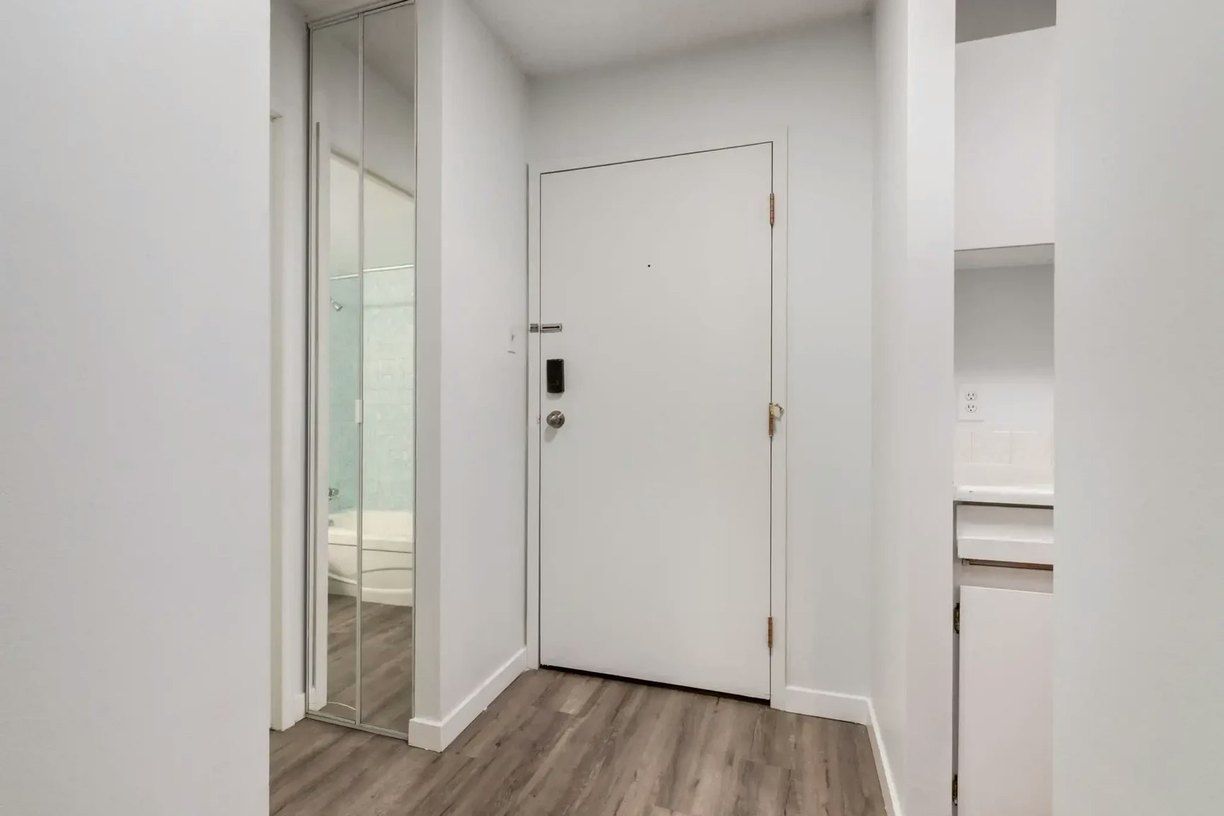 202-115 25 Avenue SW, Calgary, AB, T2S 3G4 - 19