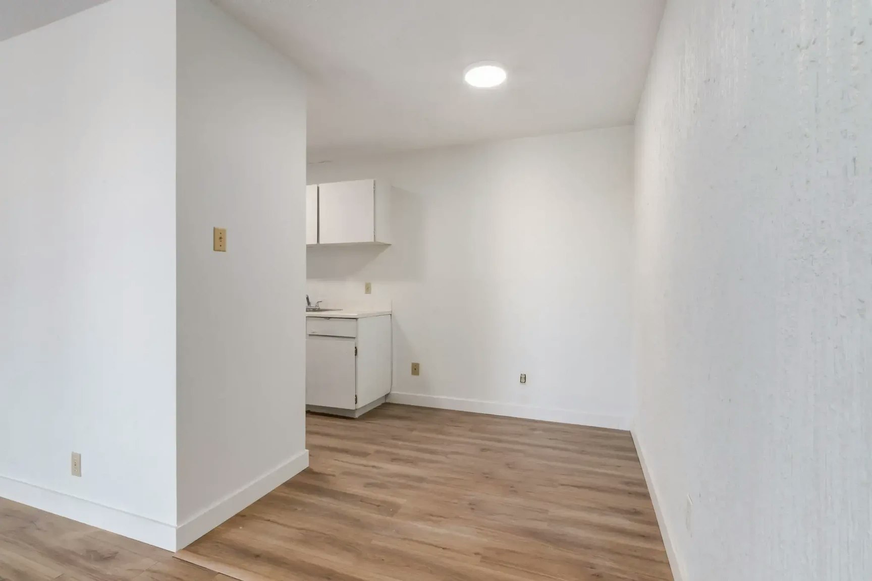 202-115 25 Avenue SW, Calgary, AB, T2S 3G4 - 30