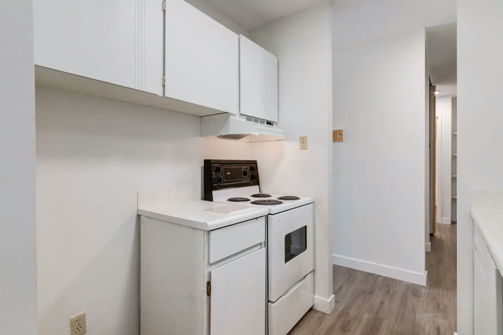 202-115 25 Avenue SW, Calgary, AB, T2S 3G4 - 27