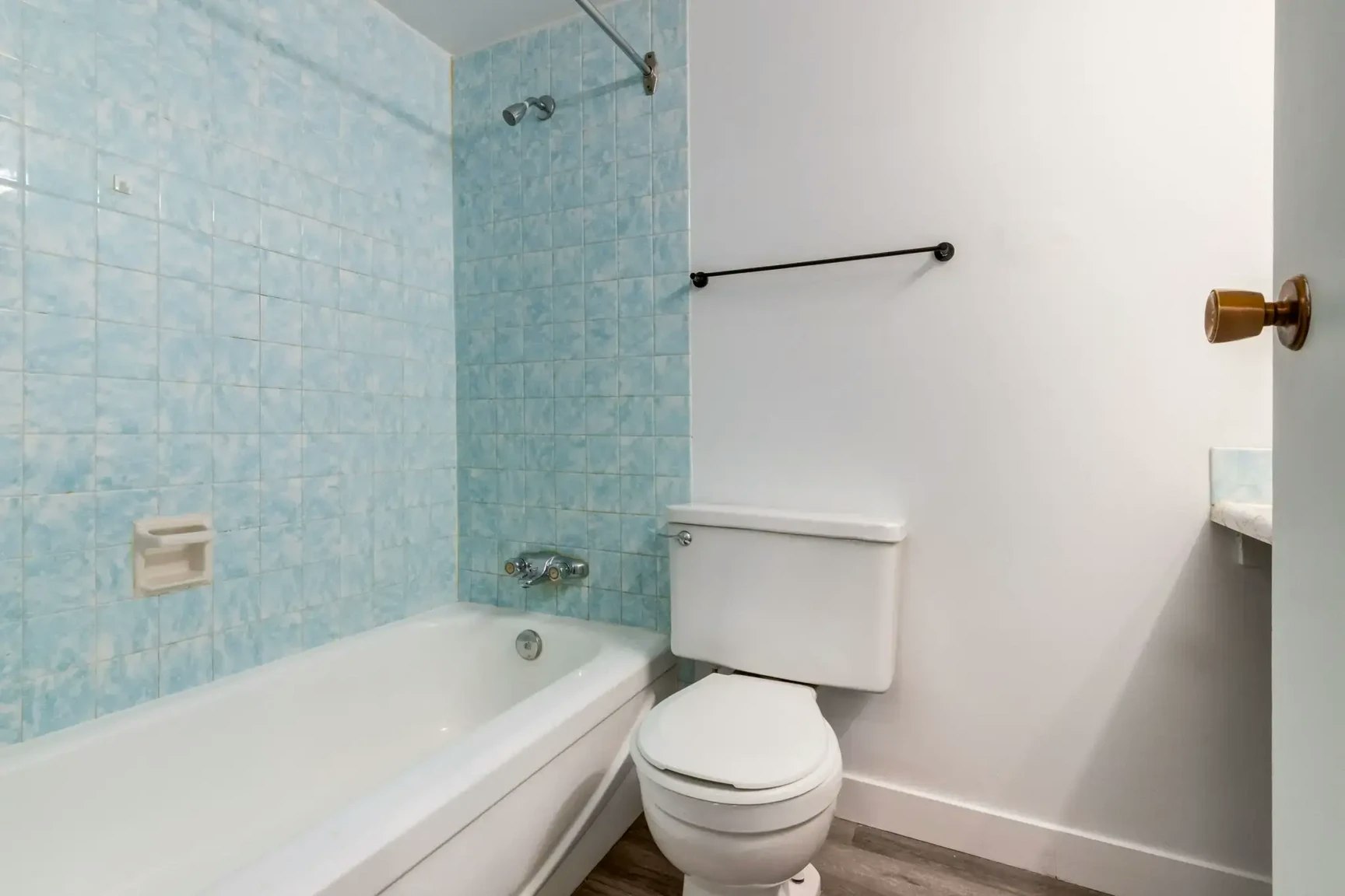 202-115 25 Avenue SW, Calgary, AB, T2S 3G4 - 20