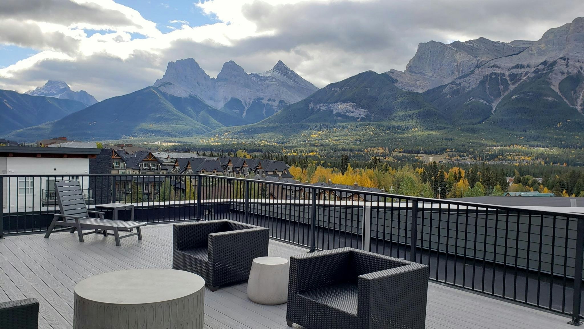 E1 325-120 Kananaskis Way, Canmore, AB, T1W 2X2 - 3