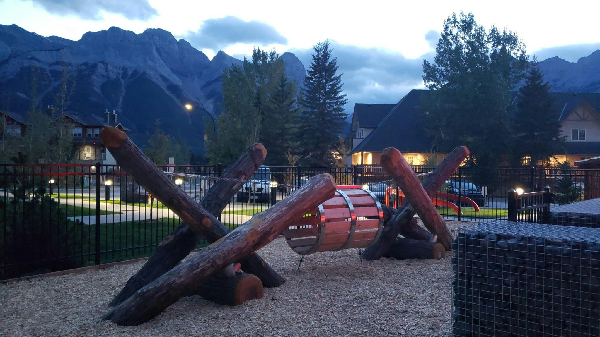 E1 325-120 Kananaskis Way, Canmore, AB, T1W 2X2 - 7