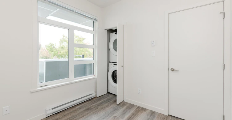 B-101-2780 Fifth Street, Victoria, BC, V8T 4B2 - 17