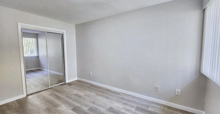 303-325 Ward Street, New Westminster, BC, V3L 3N7 - 8