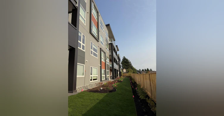 311-7701 East Saanich Road, Central Saanich, BC, V8M 0E3 - 2