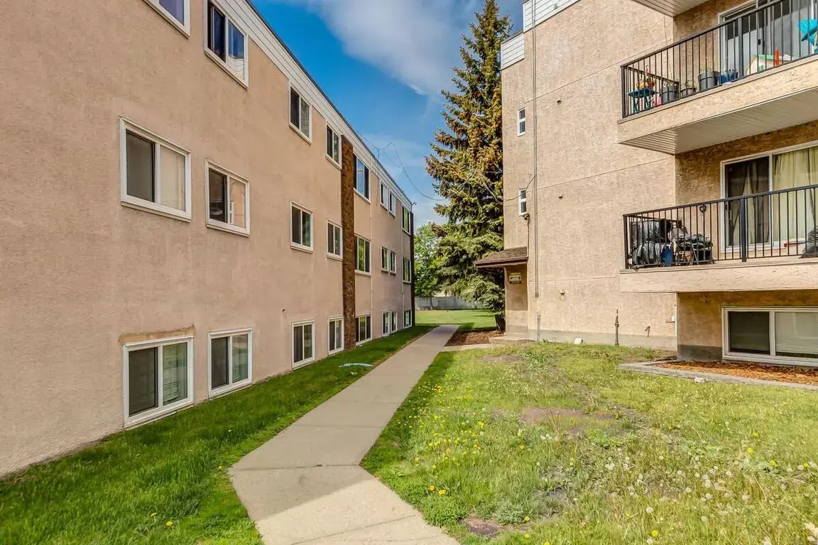 303C-7315 Yellowhead Trail, Edmonton, AB, T5B 4K1 - 16