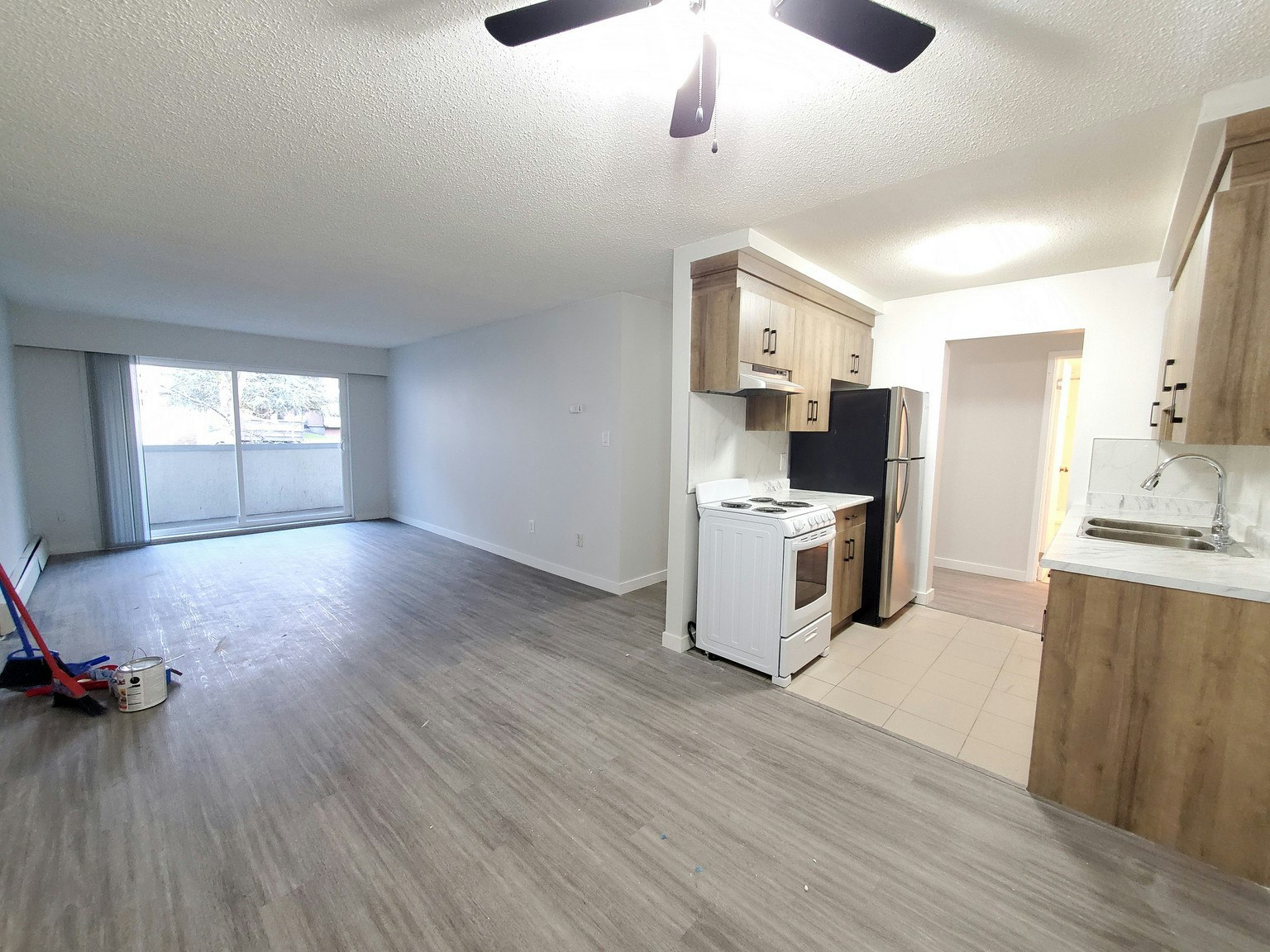 209-520 11th Street, New Westminster, BC, V3M 5W9 - 3