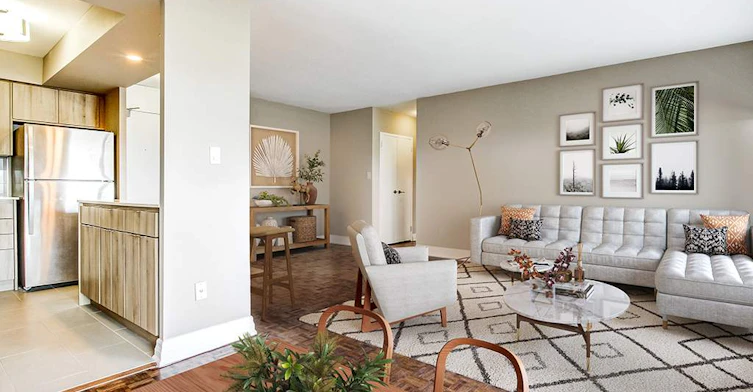 111 Pacific Avenue, Toronto, ON, M6P 2P2 - 3