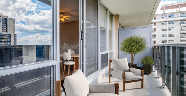 52-111 Pacific Avenue, Toronto, ON, M6P 2P2 - 5