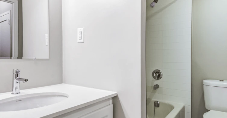 141-111 Pacific Avenue, Toronto, ON, M6P 2P2 - 3