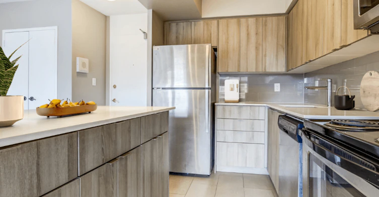 67-111 Pacific Avenue, Toronto, ON, M6P 2P2 - 2