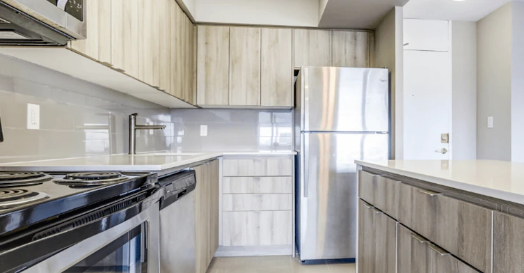 113-111 Pacific Avenue, Toronto, ON, M6P 2P2 - 2