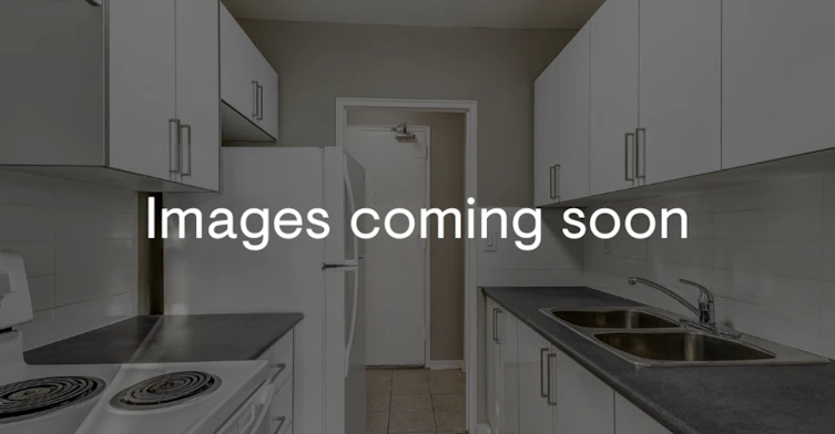 52-24 The Links Road, Toronto, ON, M2P 1T5