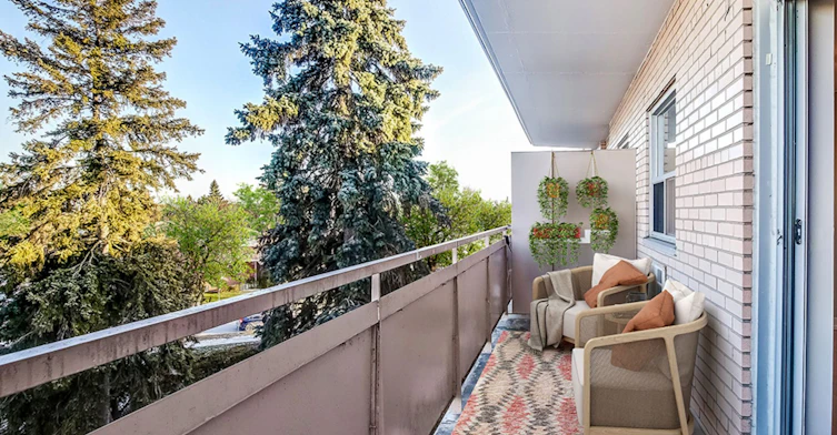 24 The Links Road, Toronto, ON, M2P 1T5 - 6